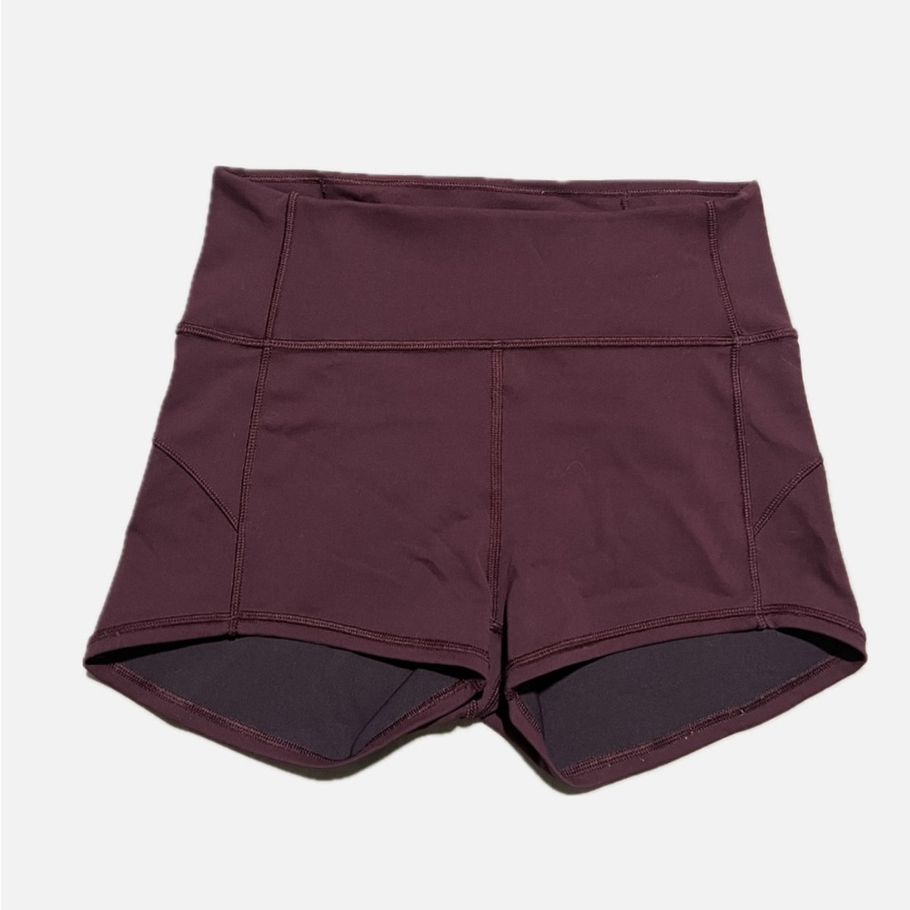 Lululemon 2.5" inseam high rise maroon shorts in size 6